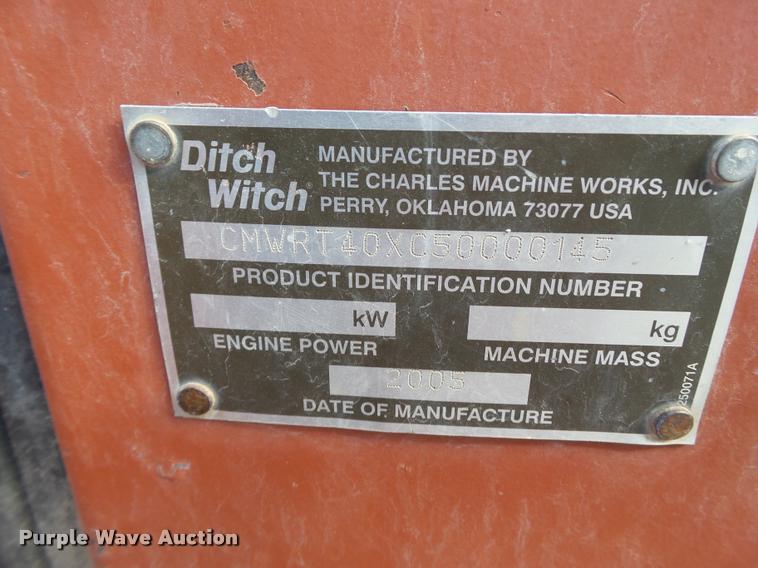 image for item DL9150 2005 Ditch Witch RT40 trencher