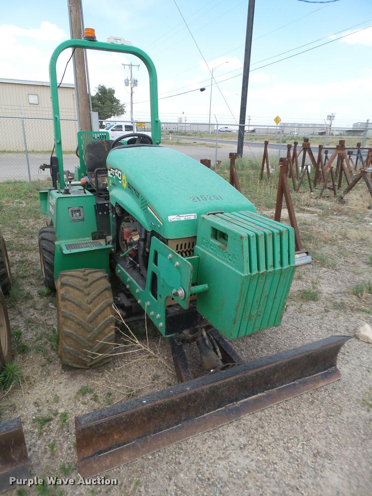 image for item DL9151 2008 Ditch Witch RT40 trencher