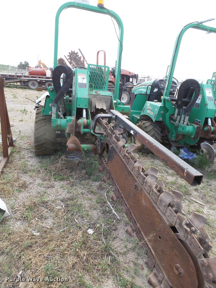 image for item DL9151 2008 Ditch Witch RT40 trencher
