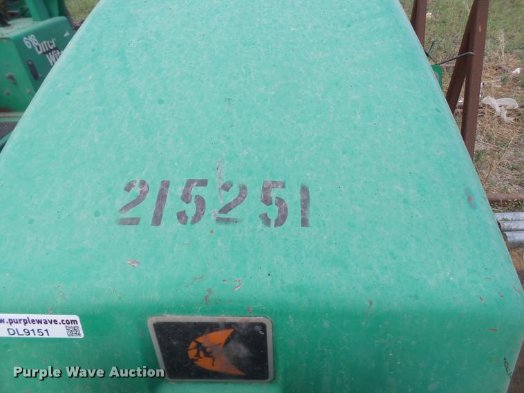 image for item DL9151 2008 Ditch Witch RT40 trencher