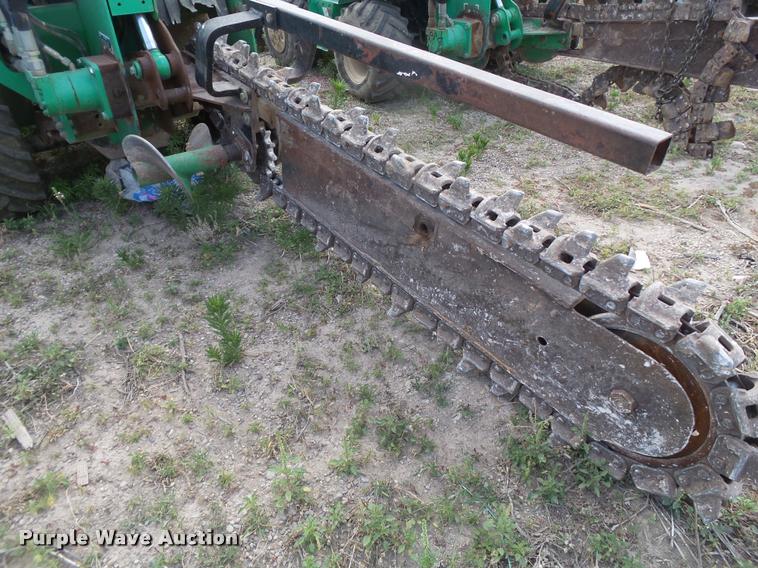 image for item DL9152 2008 Ditch Witch RT40 trencher