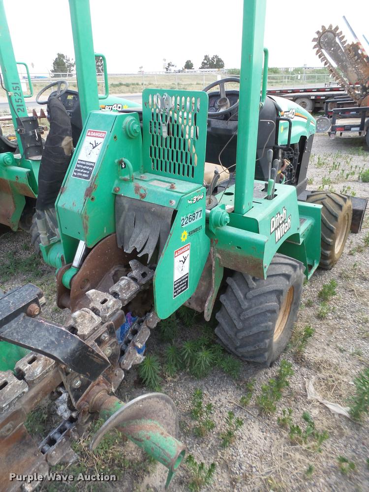 image for item DL9152 2008 Ditch Witch RT40 trencher