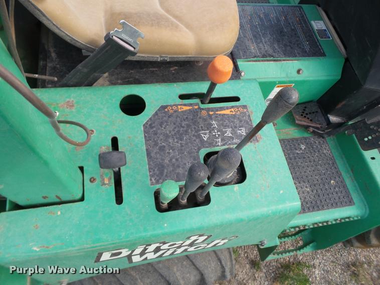 image for item DL9152 2008 Ditch Witch RT40 trencher