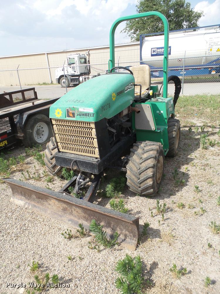 image for item DL9153 Ditch Witch RT40 ditcher