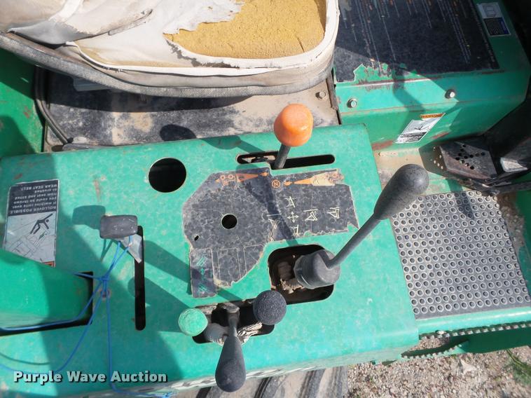 image for item DL9153 Ditch Witch RT40 ditcher