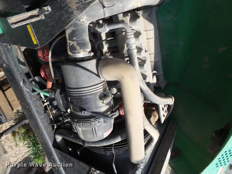 image for item DL9153 Ditch Witch RT40 ditcher