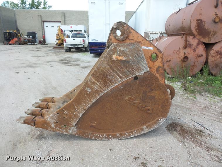 image for item DN9996 Eaco excavator bucket