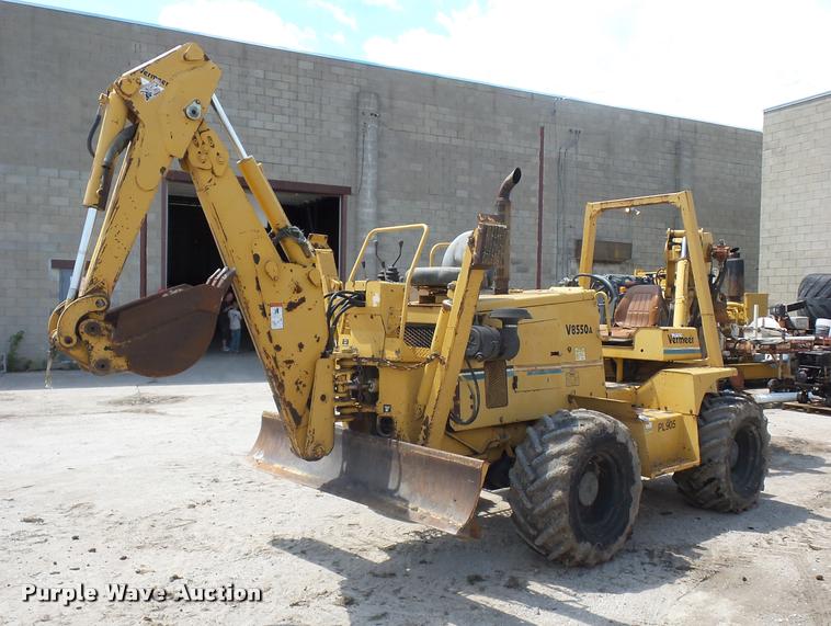 image for item DN9998 Vermeer V8550A cable plow