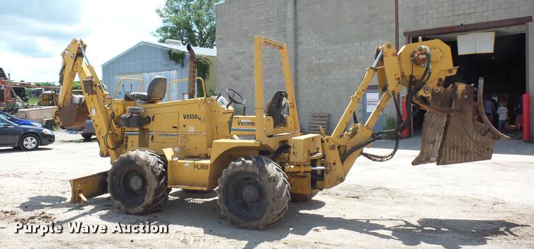 image for item DN9998 Vermeer V8550A cable plow