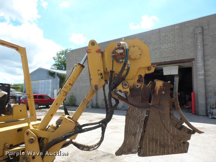 image for item DN9998 Vermeer V8550A cable plow