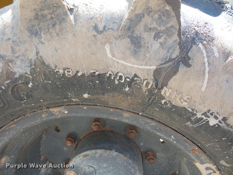 image for item DN9998 Vermeer V8550A cable plow