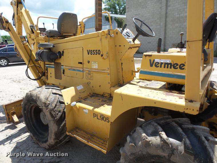 image for item DN9998 Vermeer V8550A cable plow