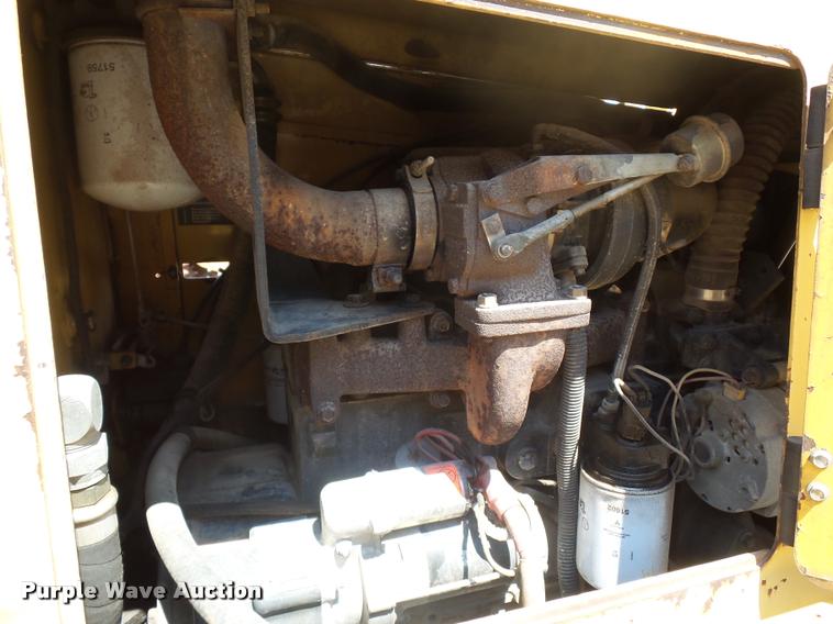 image for item DN9998 Vermeer V8550A cable plow