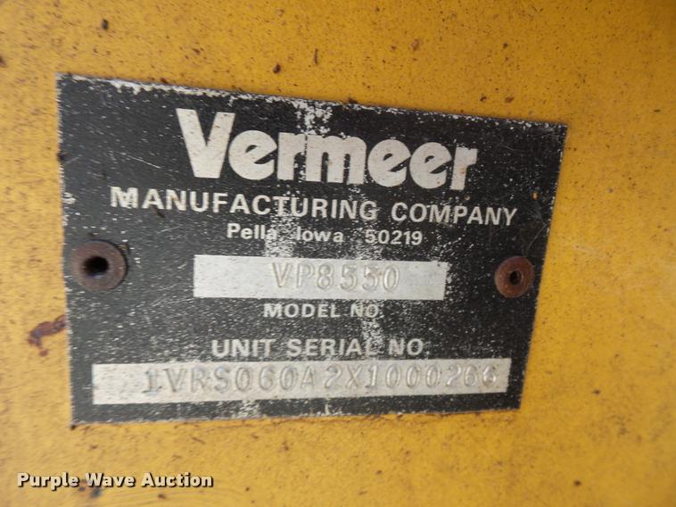 image for item DN9998 Vermeer V8550A cable plow
