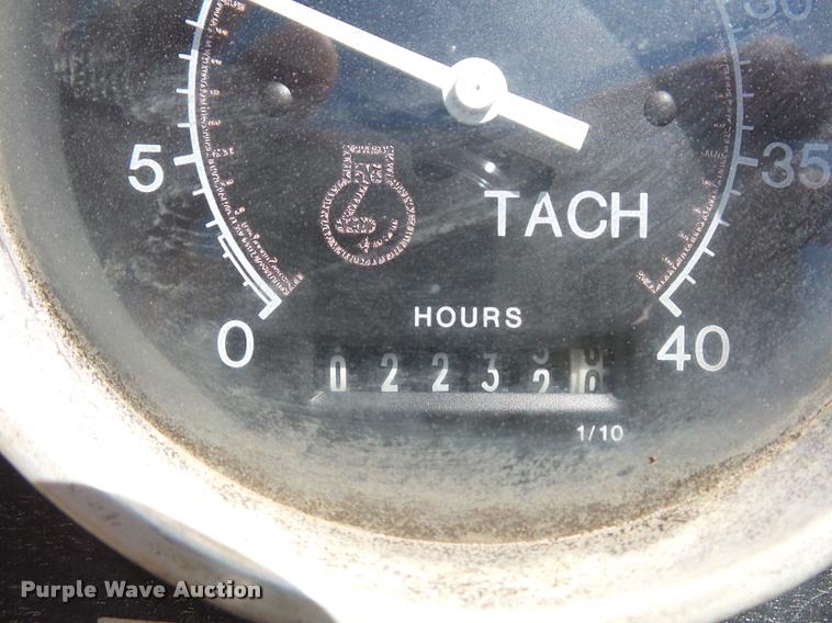 image for item DN9998 Vermeer V8550A cable plow