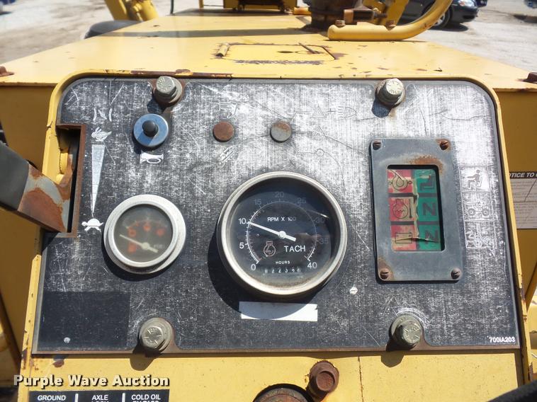 image for item DN9998 Vermeer V8550A cable plow