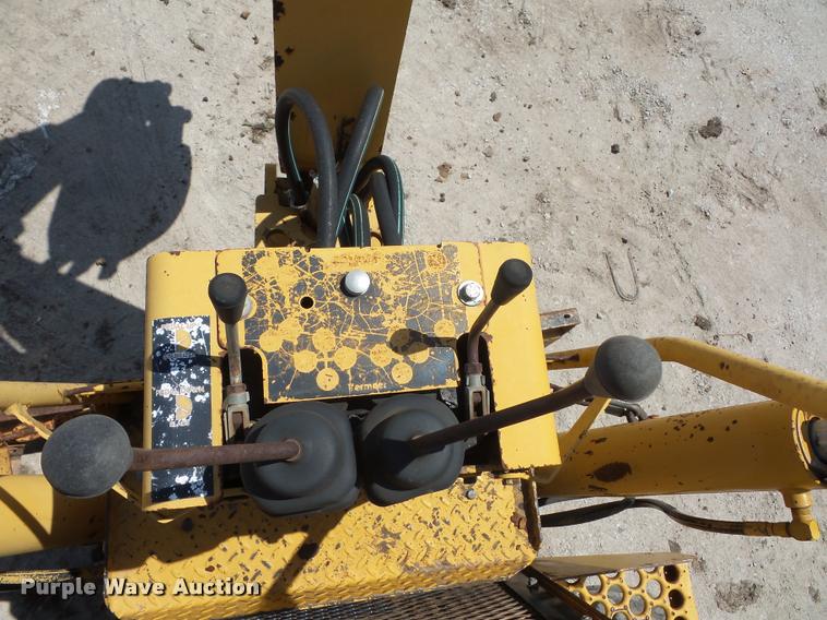 image for item DN9998 Vermeer V8550A cable plow
