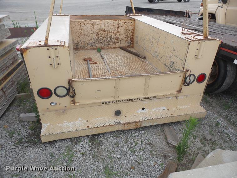 image for item G1203 Stahl utility bed