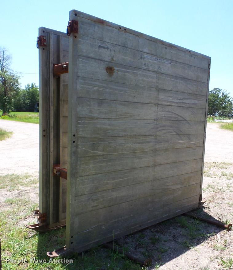 image for item J8610 Efficiency 8X8XLAP aluminum trench box