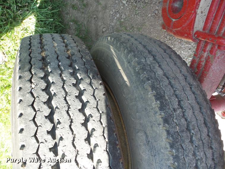 image for item J8612 1998 Clement LW3829 end dump trailer