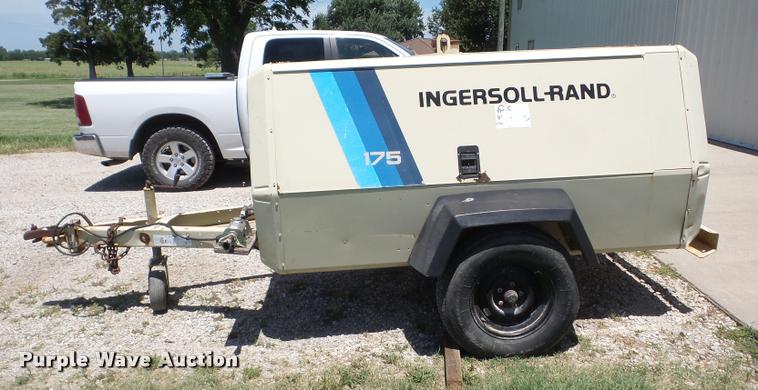 image for item J8613 1995 Ingersoll Rand 175WD air compressor