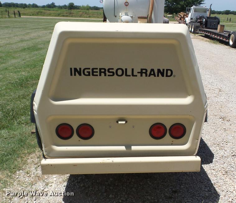 image for item J8613 1995 Ingersoll Rand 175WD air compressor