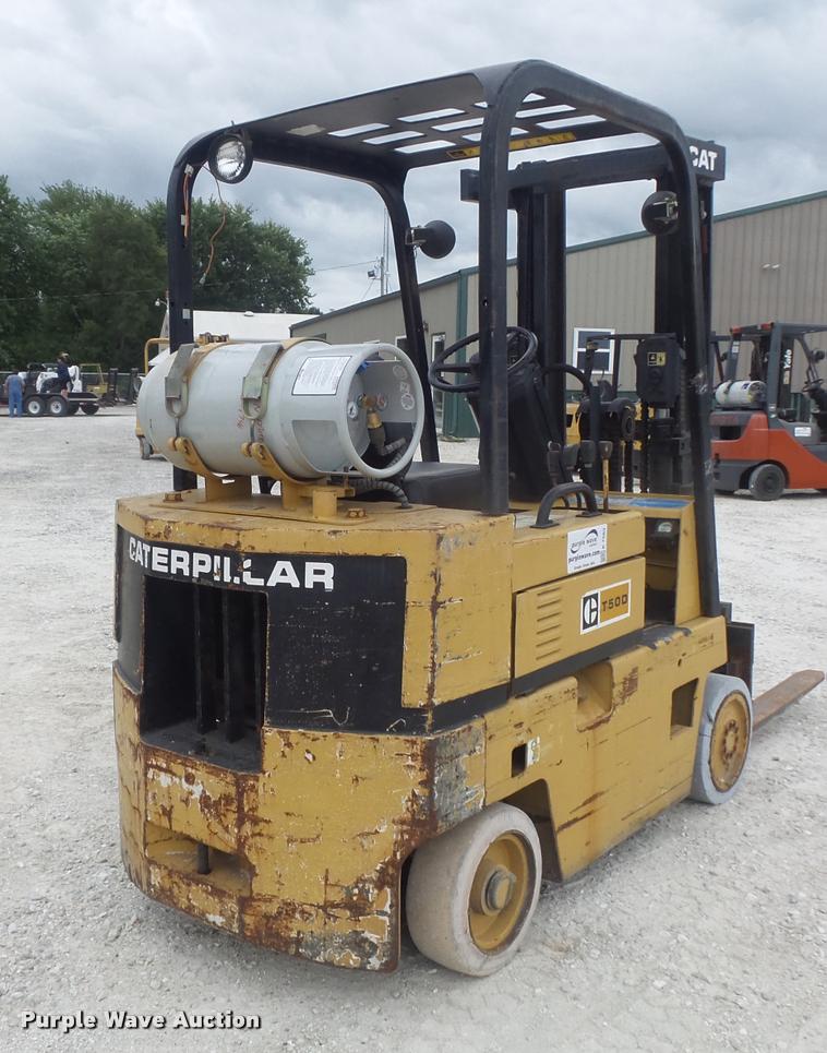 1990 Caterpillar T50D forklift in Shipman, IL Item K7563 sold