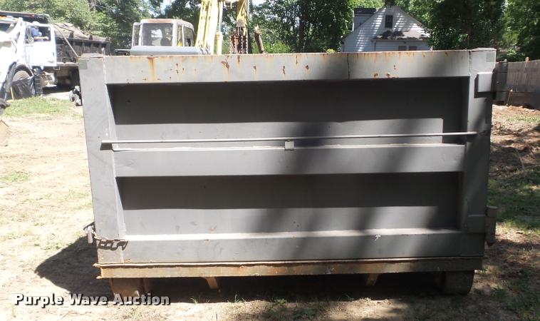 image for item K7570 Hook style dumpster bed