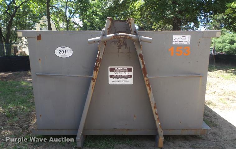 image for item K7570 Hook style dumpster bed