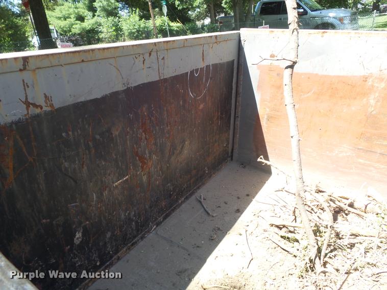 image for item K7570 Hook style dumpster bed