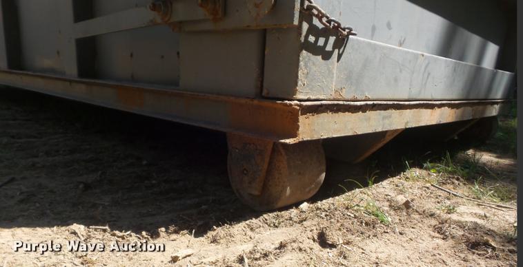 image for item K7570 Hook style dumpster bed