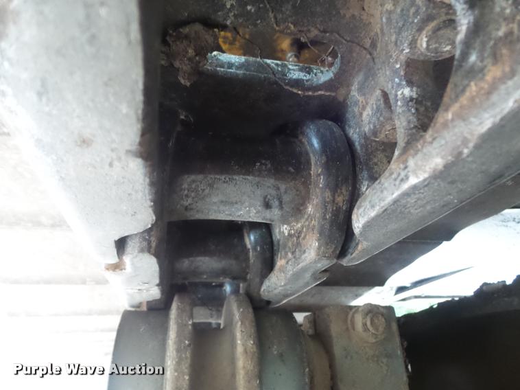 image for item K7571 2002 Volvo EC150LC excavator