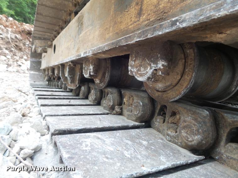 image for item K7571 2002 Volvo EC150LC excavator