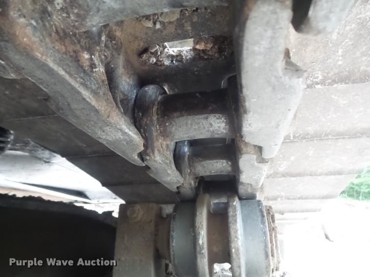 image for item K7571 2002 Volvo EC150LC excavator