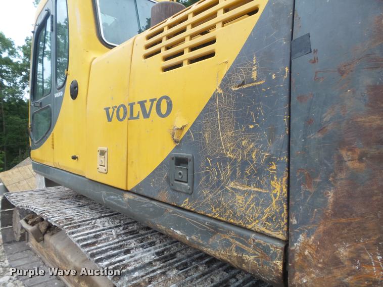 image for item K7571 2002 Volvo EC150LC excavator