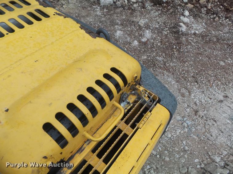 image for item K7571 2002 Volvo EC150LC excavator