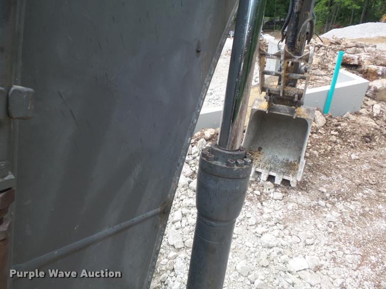 image for item K7571 2002 Volvo EC150LC excavator