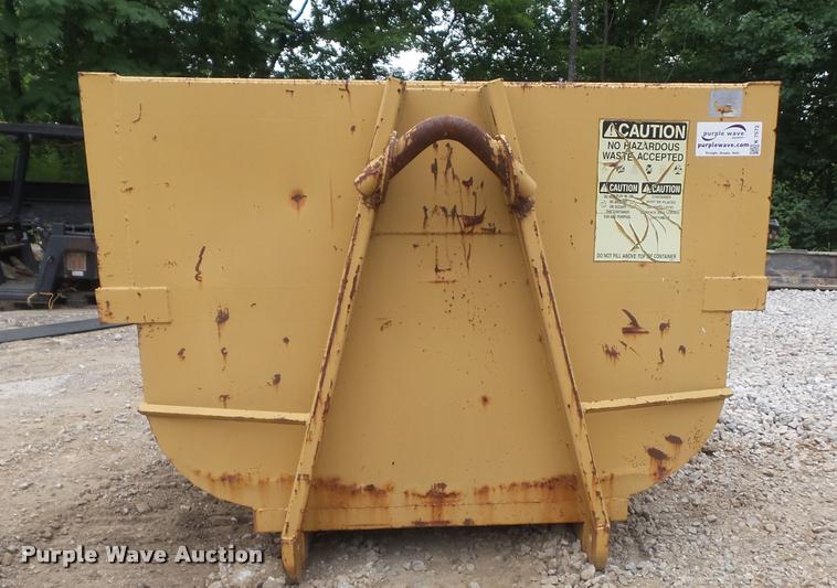 image for item K7572 KL Metal Fabricating hook style dumpster bed