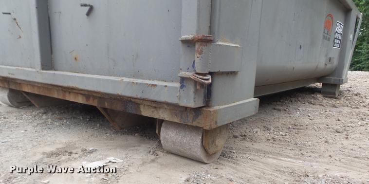 image for item K7573 Hook style dumpster bed