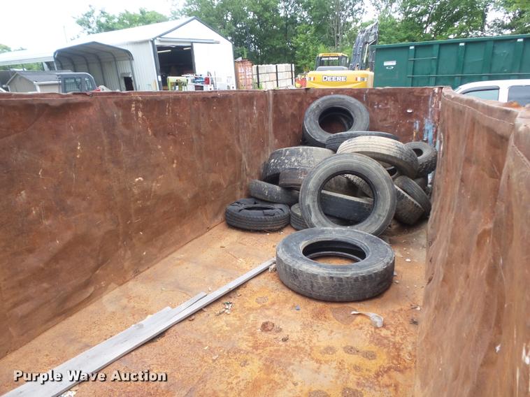 image for item K7574 Roll off style dumpster bed