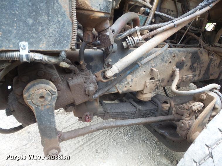 image for item K7580 1990 International 2674 roll off truck