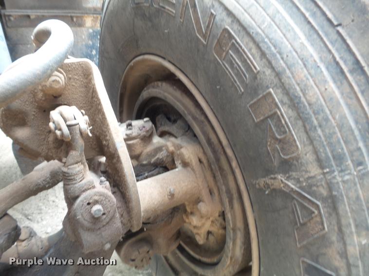 image for item K7580 1990 International 2674 roll off truck