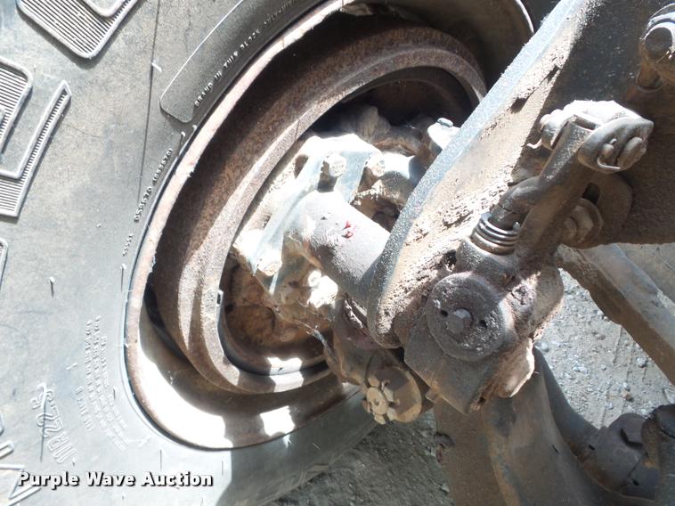 image for item K7580 1990 International 2674 roll off truck