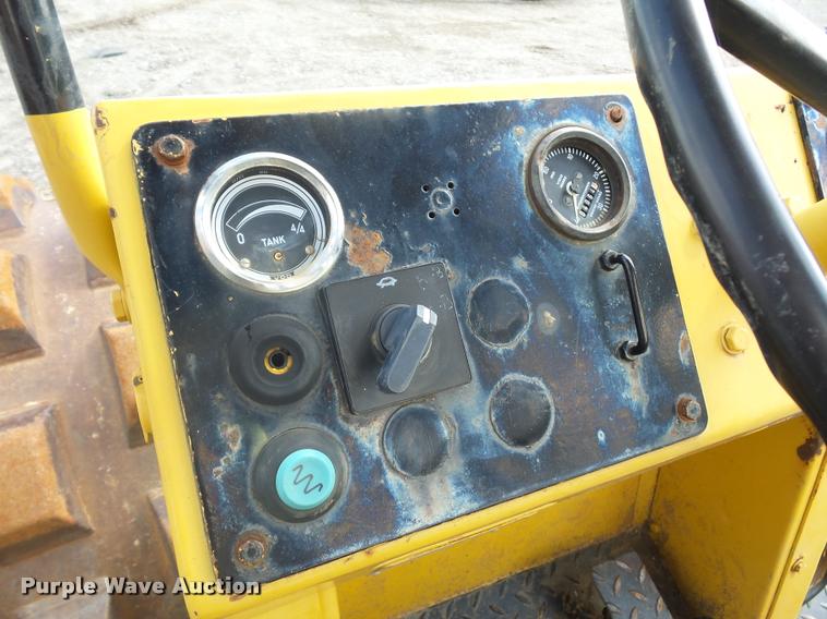 image for item L4723 Bomag PW172PD6 padfoot roller