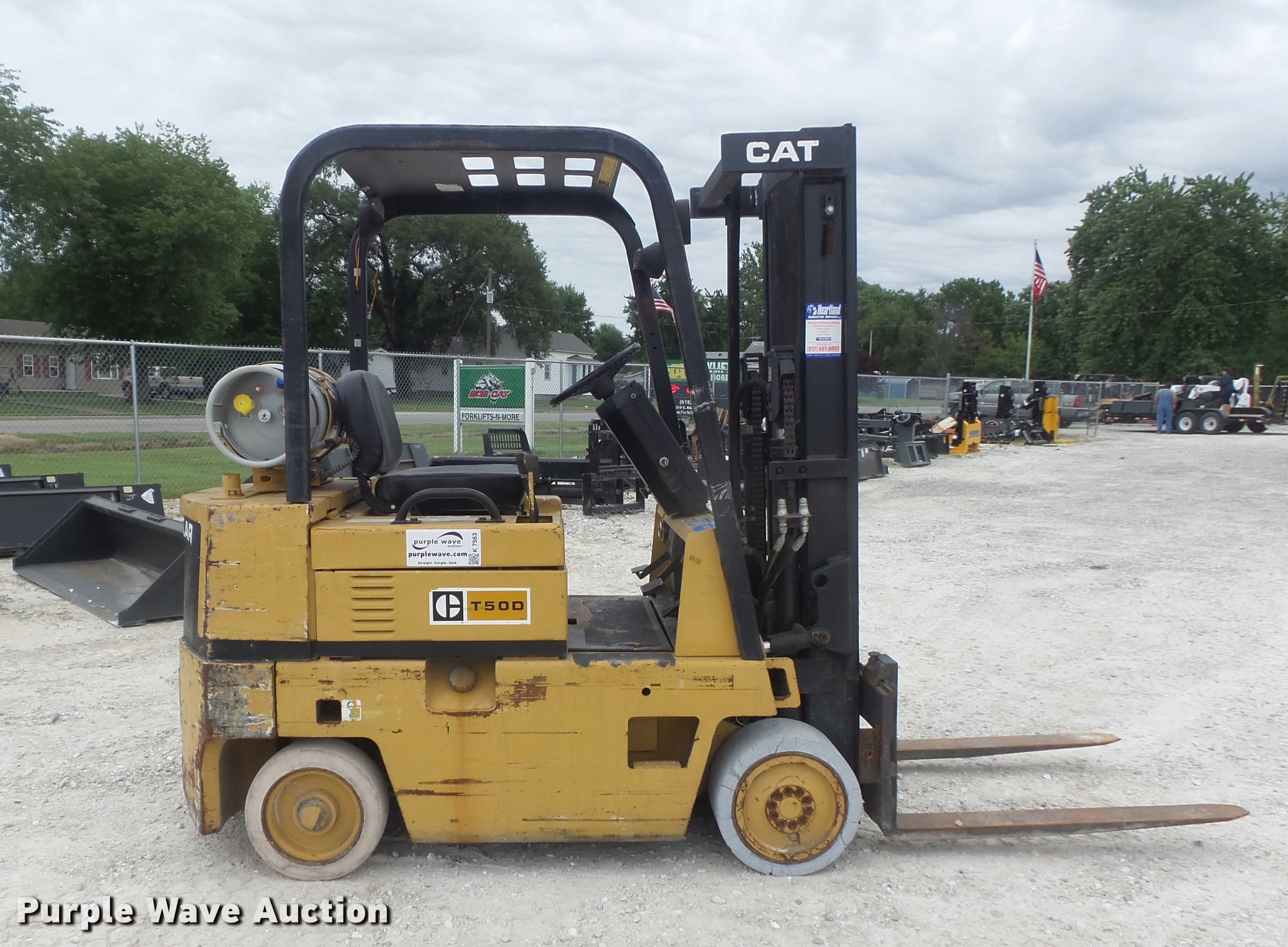 1990 Caterpillar T50D forklift in Shipman, IL Item K7563 sold