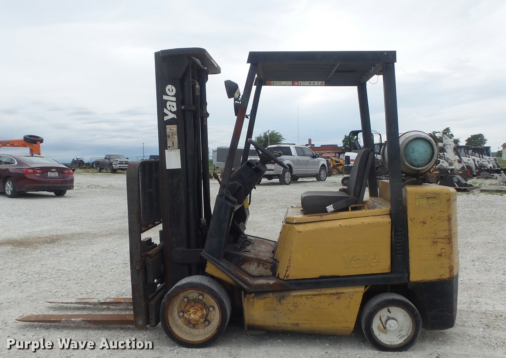 1992 Yale GLC060TENUAE083 forklift in Shipman, IL Item K7565 sold