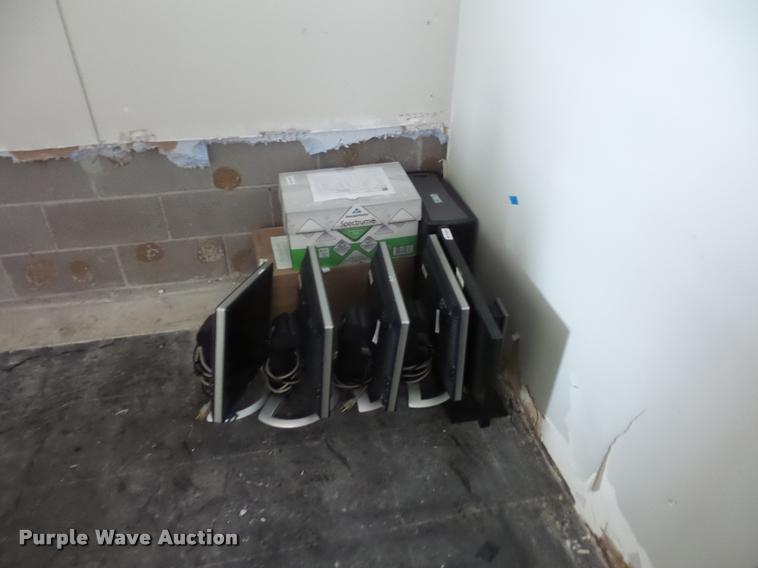 image for item CA9039 Office equipment