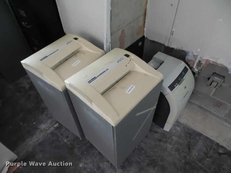 image for item CA9039 Office equipment