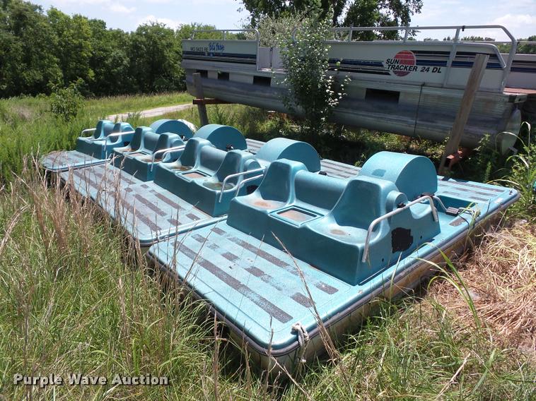image for item CA9050 (4) paddle boats