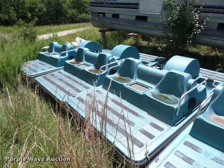 image for item CA9050 (4) paddle boats